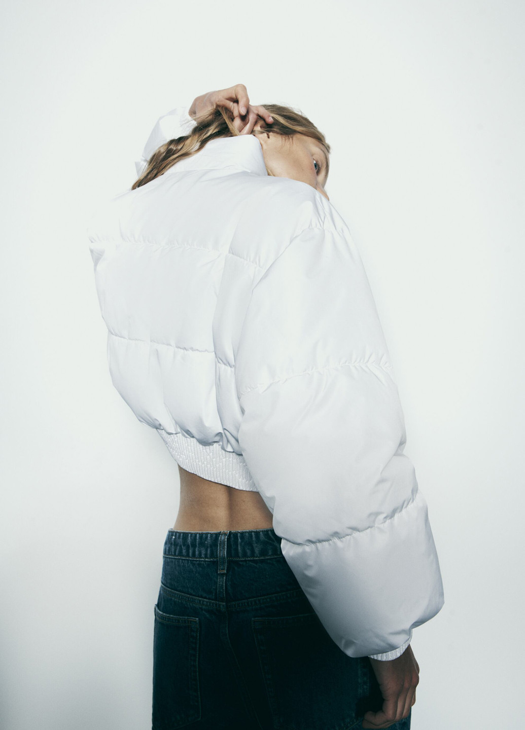 Біла демісезонна куртка Zara