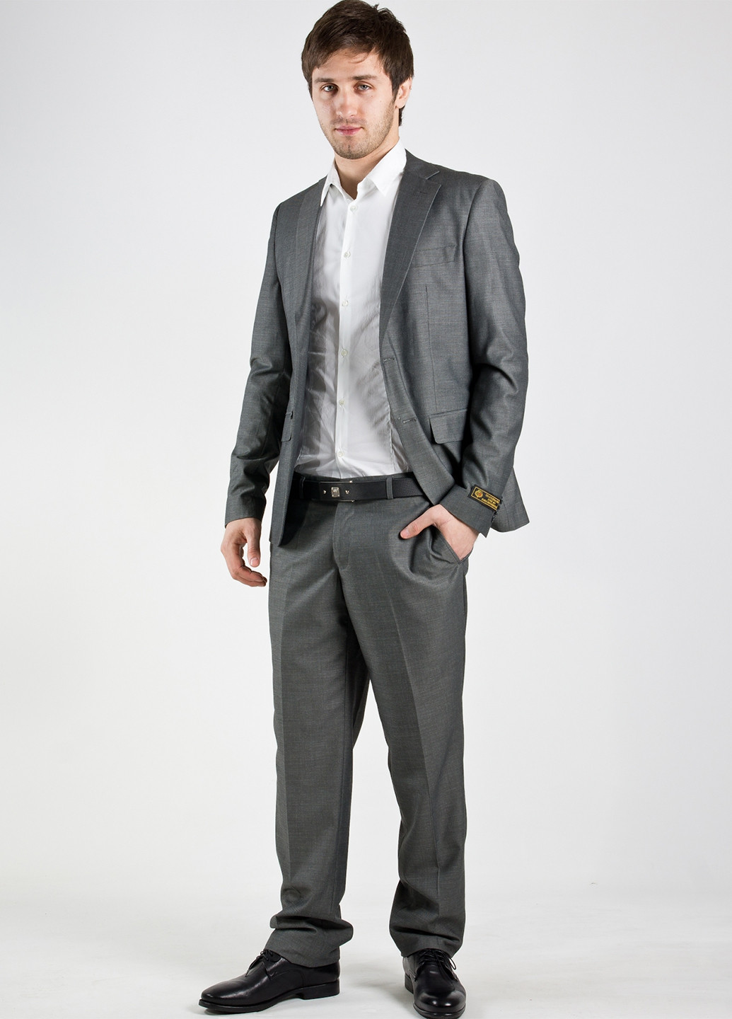 Сірий костюм Moscanueva