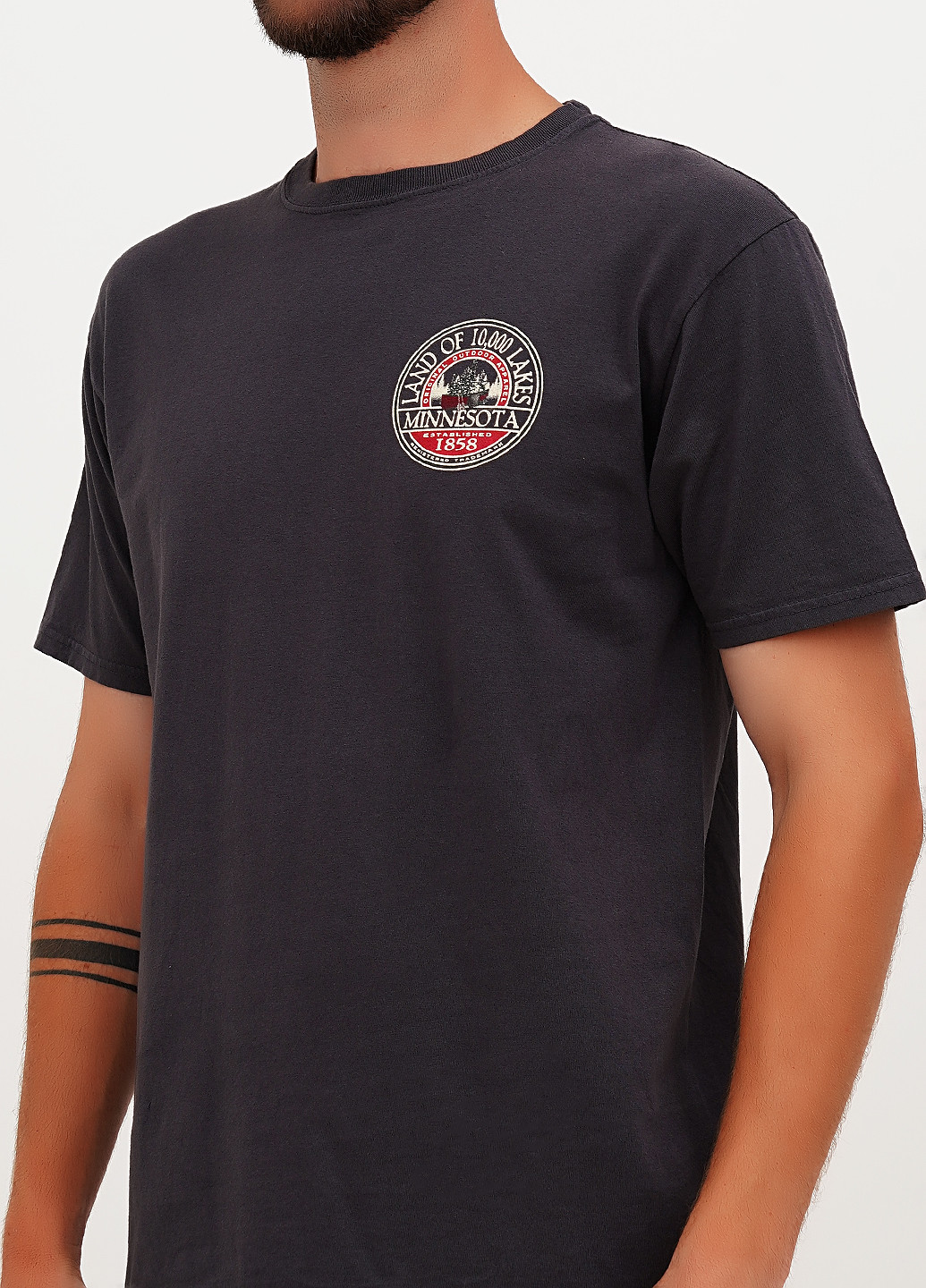 Темно-серая футболка Blue 84