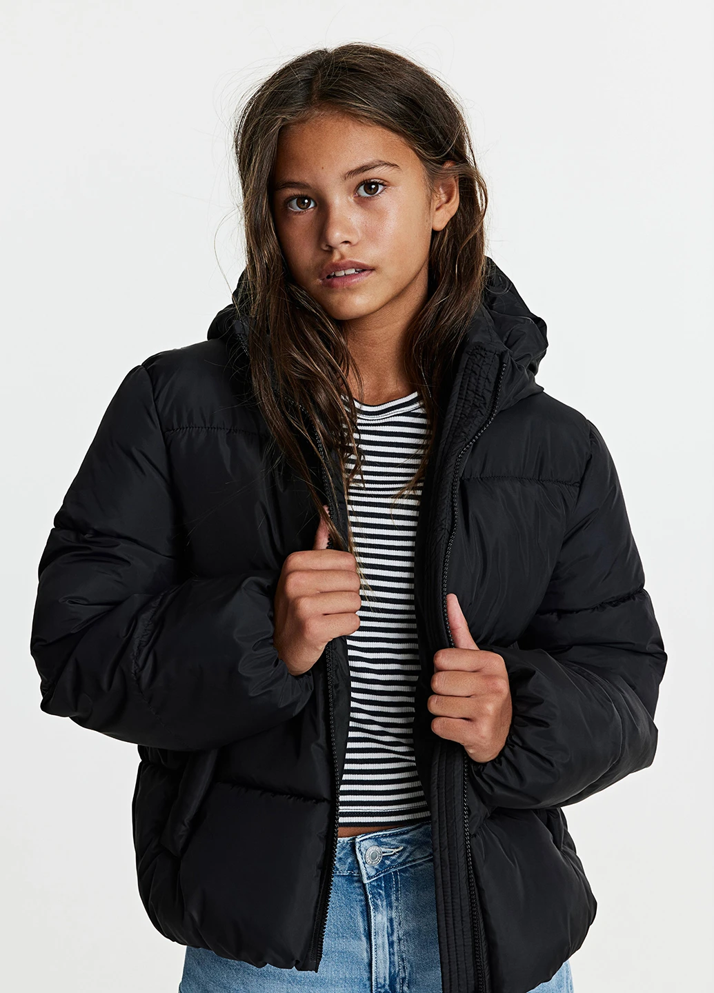 Чорна демісезонна куртка H&M