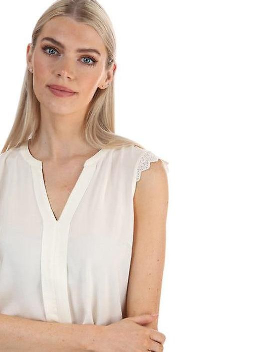 Молочная блуза Vero Moda