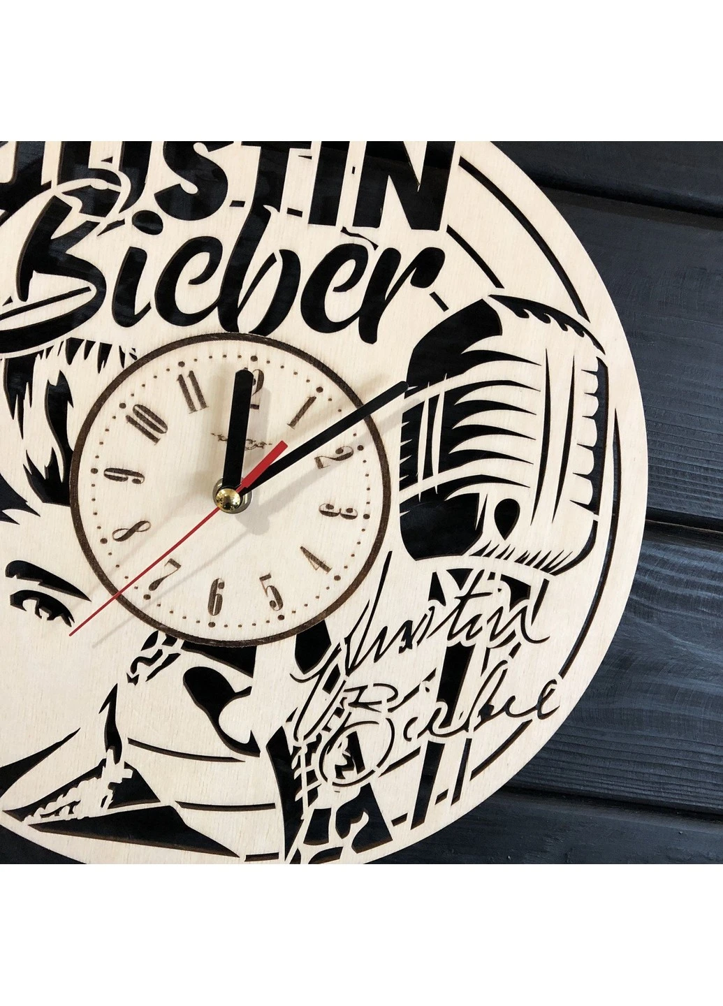 Концептуальный настінний годинник з дерева «Justin Bieber» 7Arts (253567475)