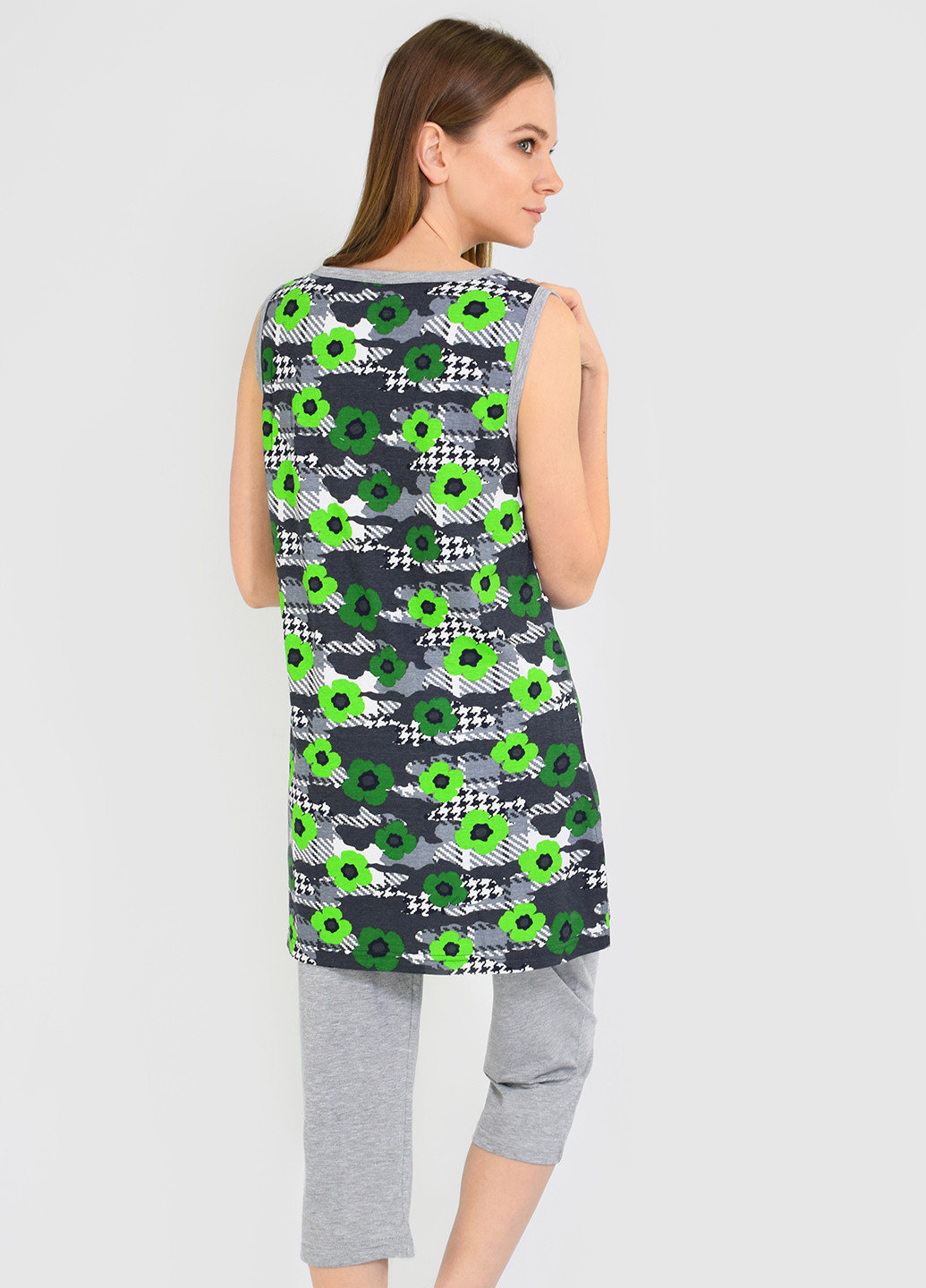 Зеленая всесезон пижама (туника, бриджи) NEL
