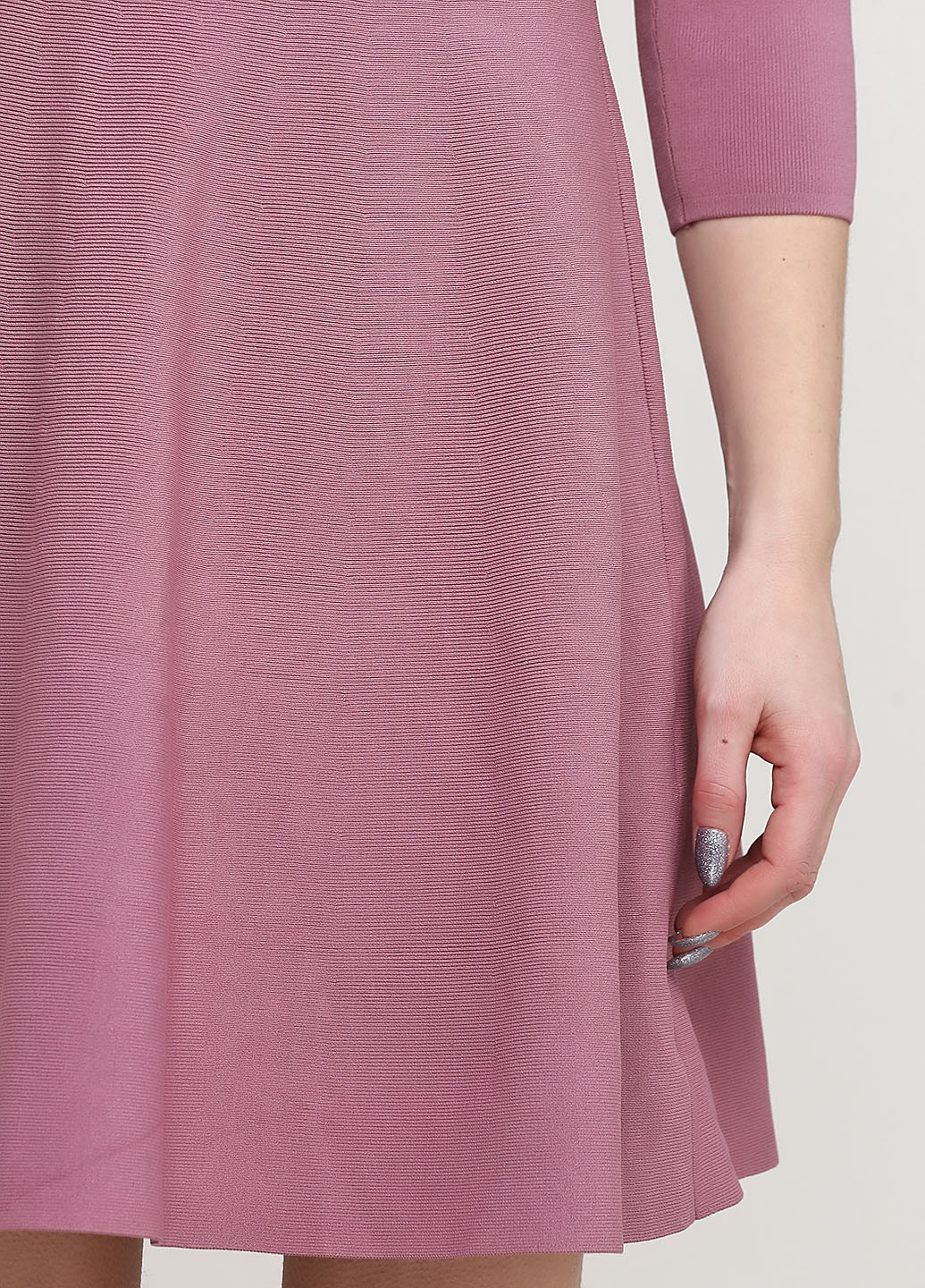 Темно-розовое кэжуал платье клеш Vero Moda однотонное