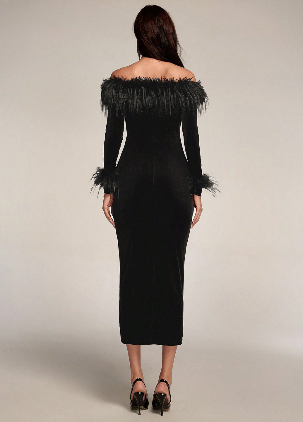 Черное вечернее платье годе, с открытыми плечами SHEIN однотонное