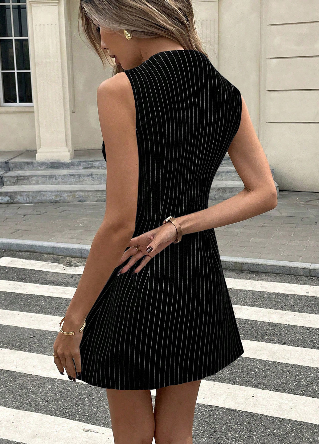 Черное кэжуал платье а-силуэт SHEIN в полоску