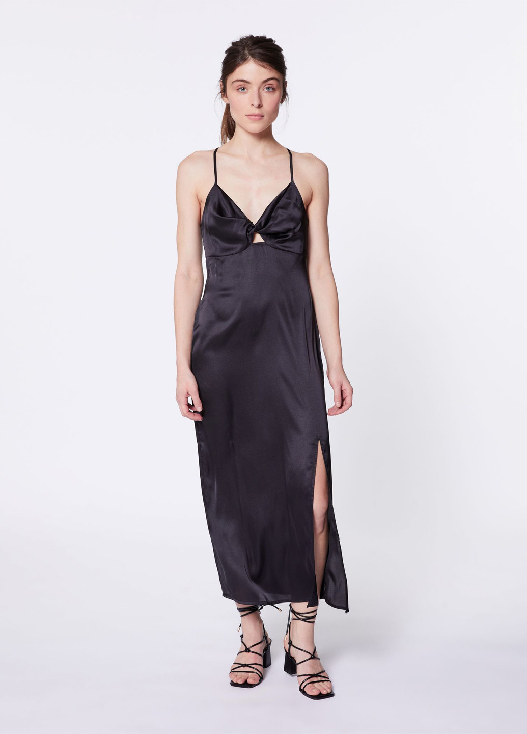 Черное кэжуал платье платье-комбинация Jennyfer однотонное