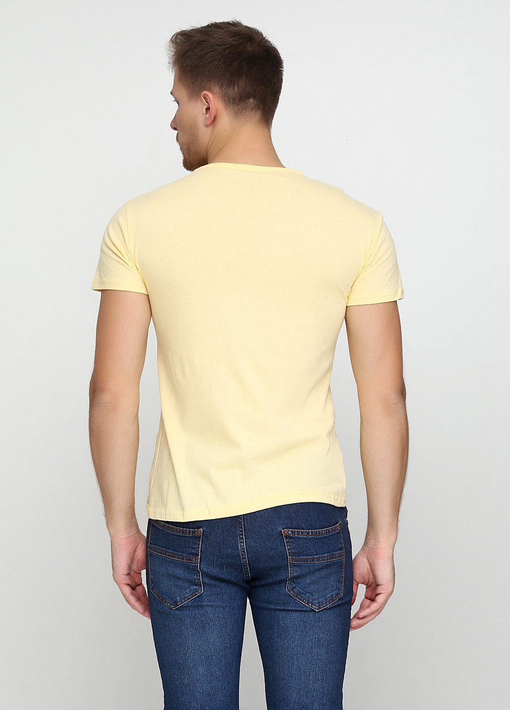 Желтая футболка LEXSUS