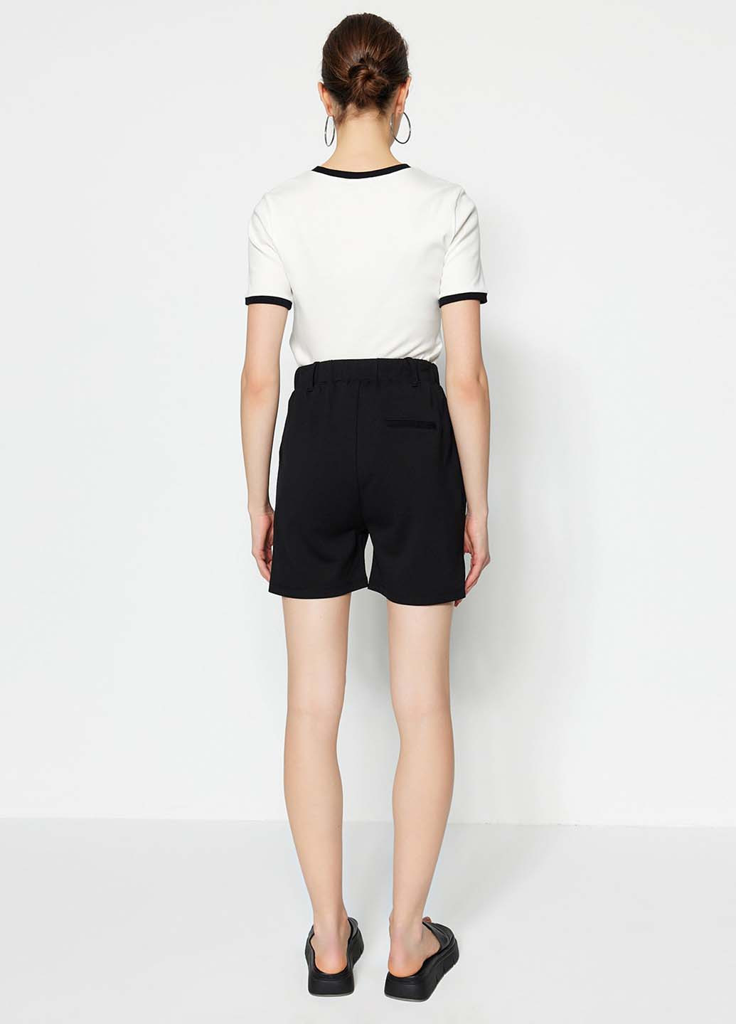 Шорти Trendyol (328711319)