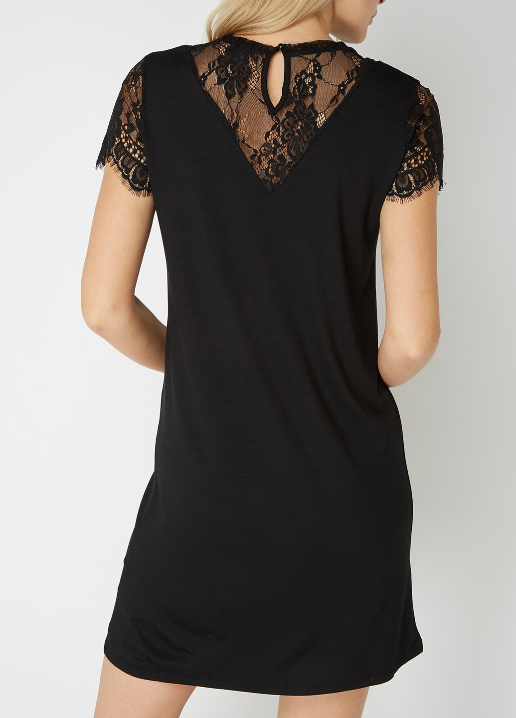 Чорна коктейльна сукня Tigha однотонна