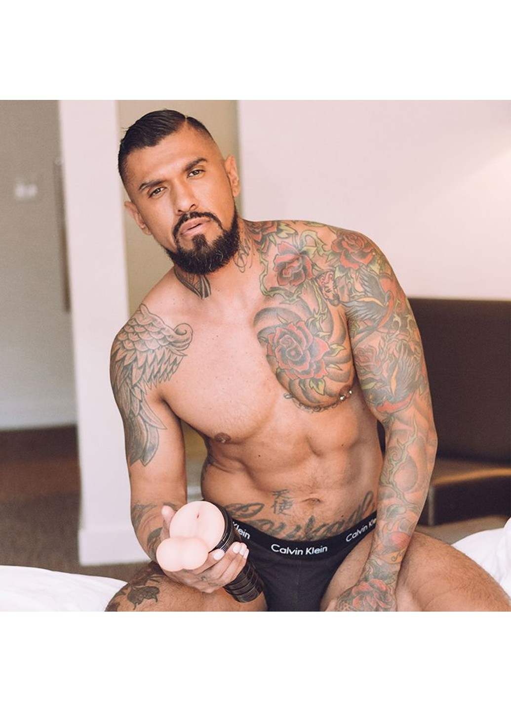 Мастурбатор попка FleshSack з мошонкою Fleshlight (254734519)