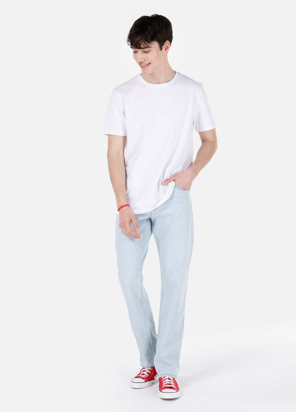 Светло-голубые демисезонные зауженные джинсы Colin's