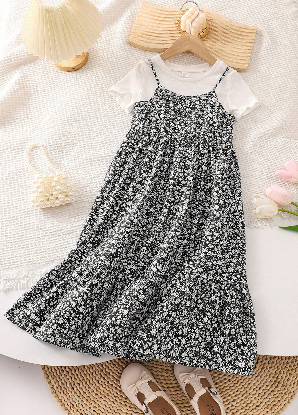 Черно-белый летний костюм (футболка, сарафан) SHEIN