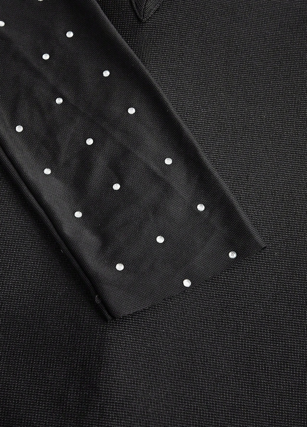 Черное коктейльное платье с открытой спиной SHEIN однотонное