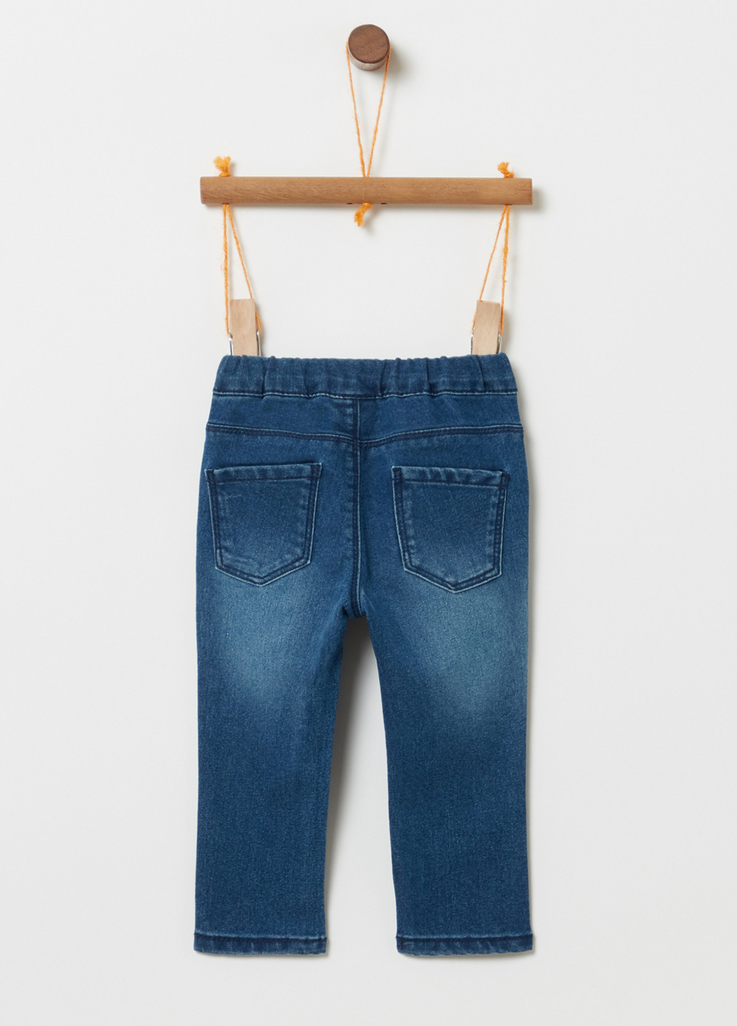 Синие демисезонные джинсы Oviesse