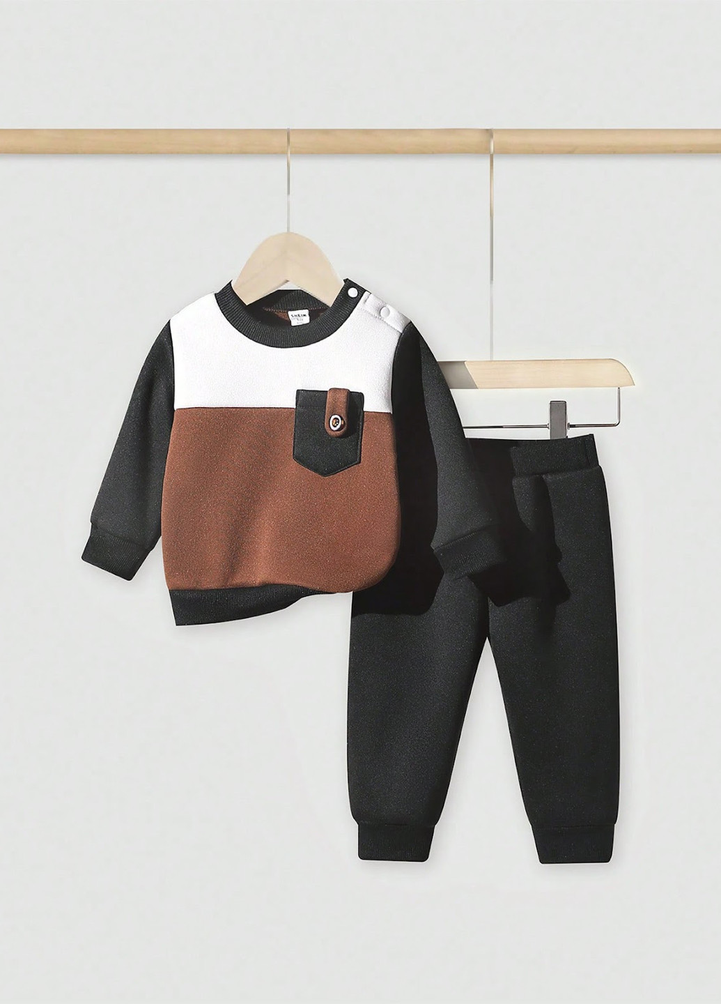 Темно-серый зимний костюм (свитшот, брюки) брючный SHEIN