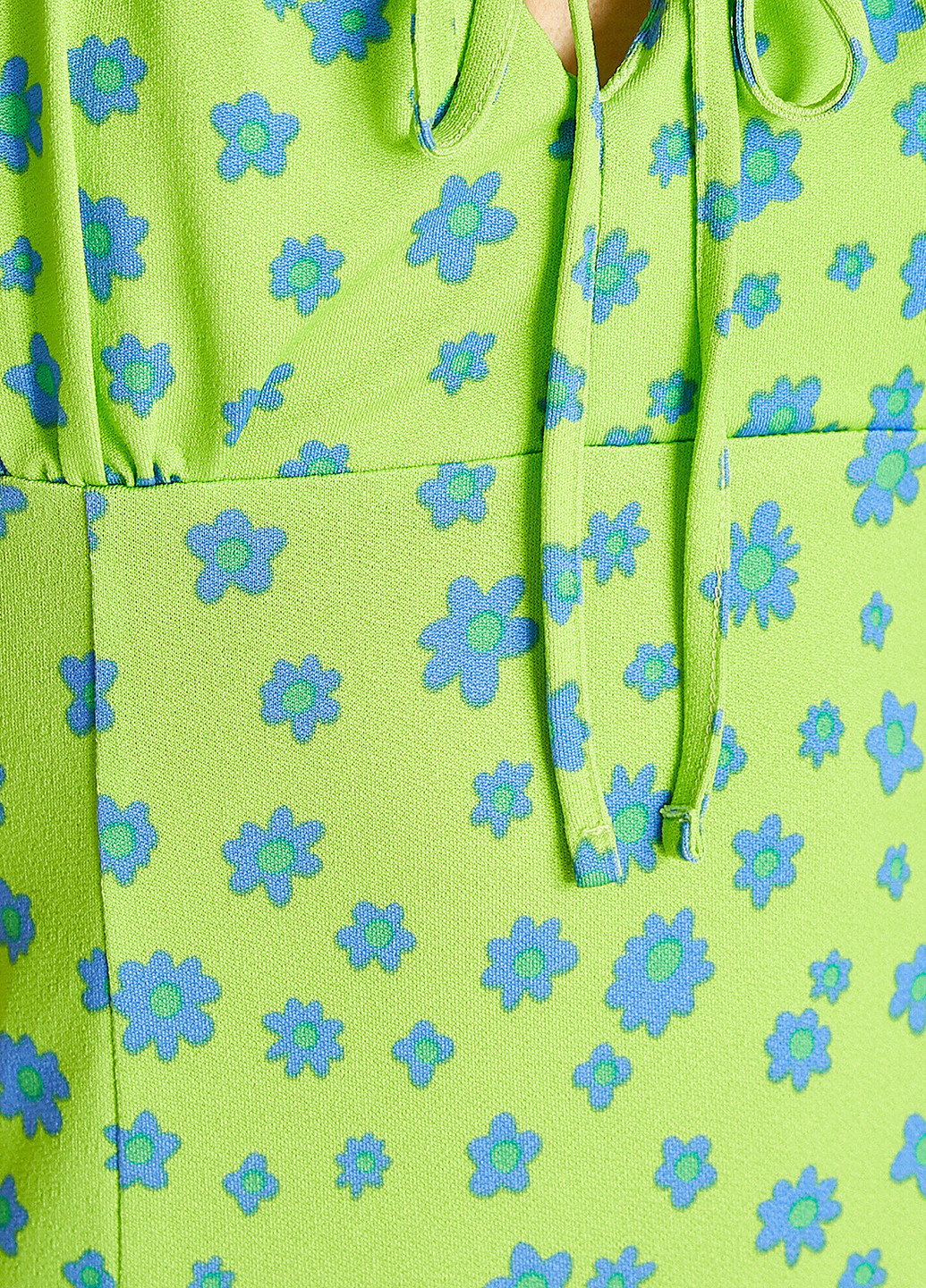 Зеленое кэжуал платье с открытой спиной KOTON с цветочным принтом