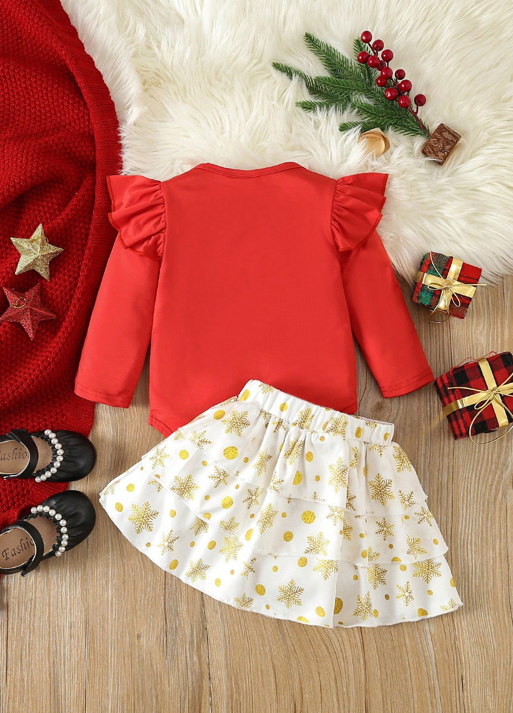 Червоний демісезонний костюм (боді, спідниця) спідничний SHEIN