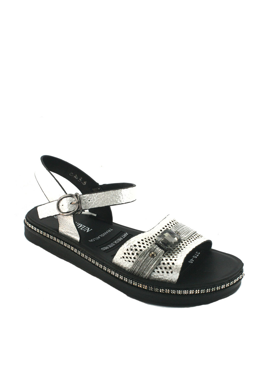 Серебряные босоножки No Brand с ремешком с перфорацией, с заклепками, с камнями