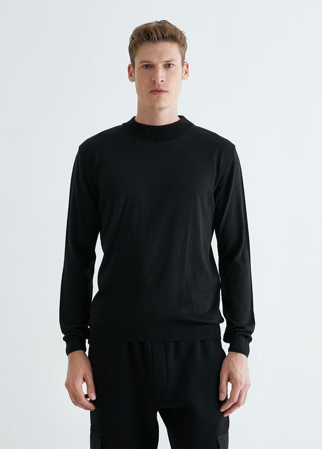 Чорний світшот KOTON однотонний без декору (263607307)