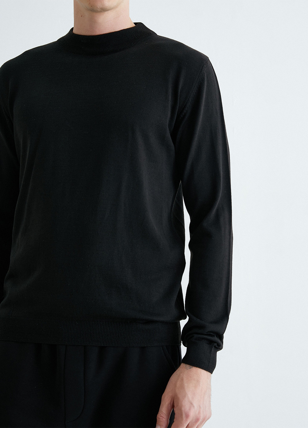 Чорний світшот KOTON однотонний без декору (263607307)