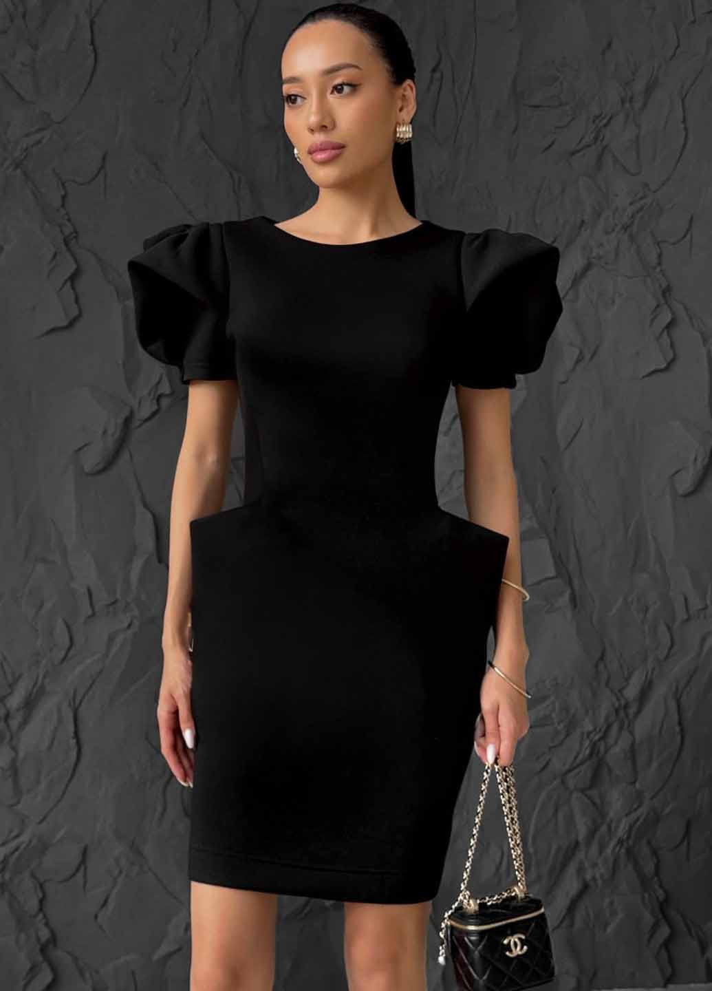 Чорна коктейльна сукня футляр Fashion однотонна