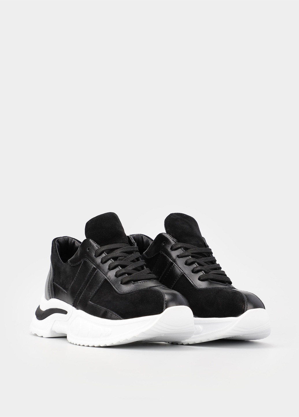 Черные демисезонные кроссовки Braska EO 2121-1.2141.198