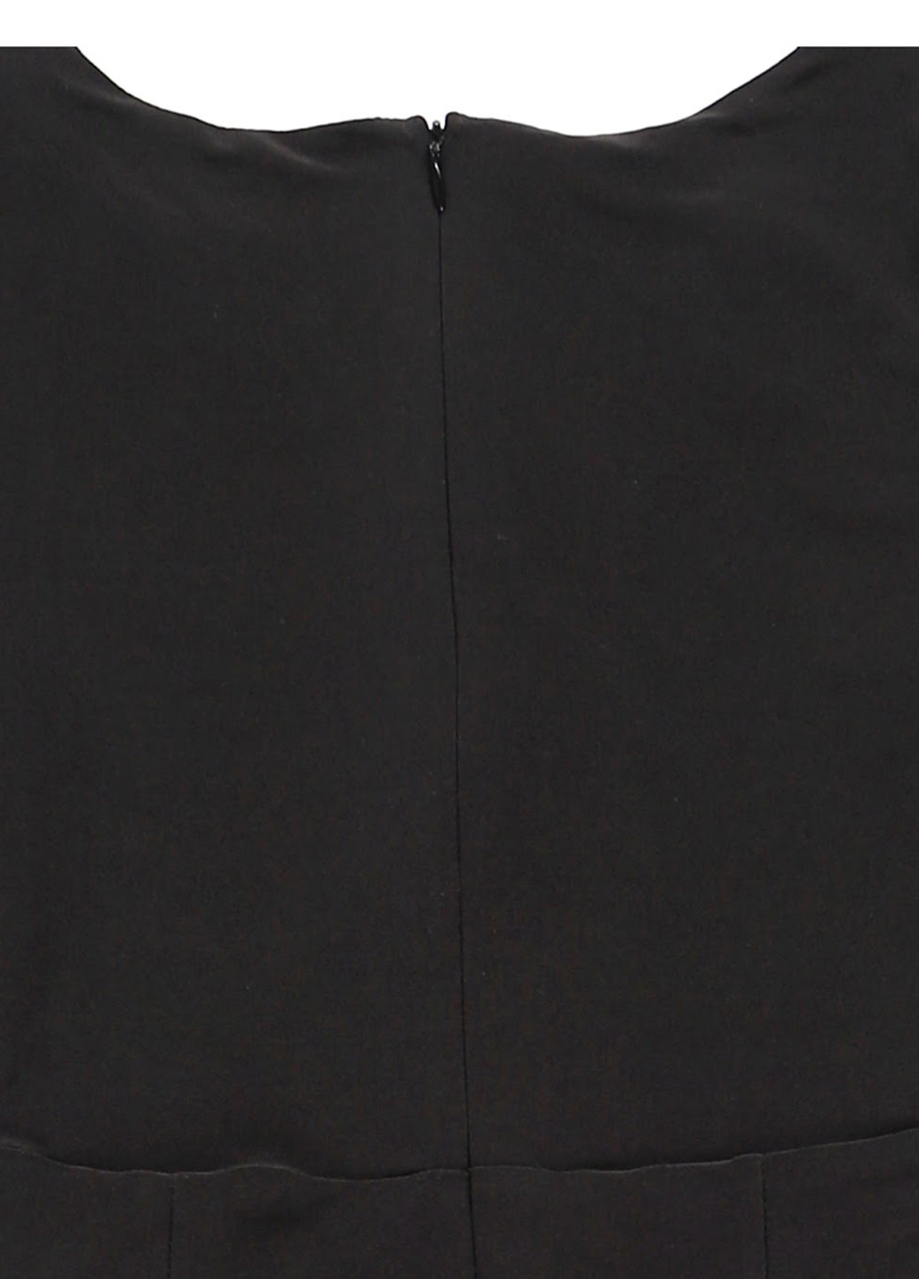 Черное кэжуал платье Swing однотонное