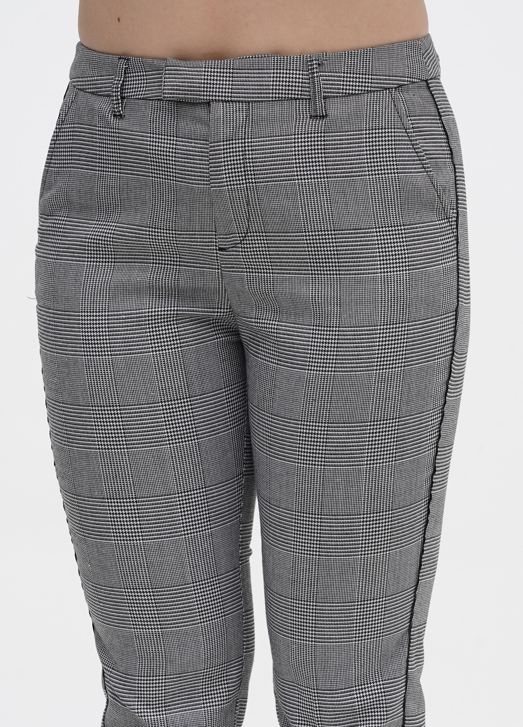 Серые кэжуал демисезонные зауженные, укороченные брюки S.Oliver