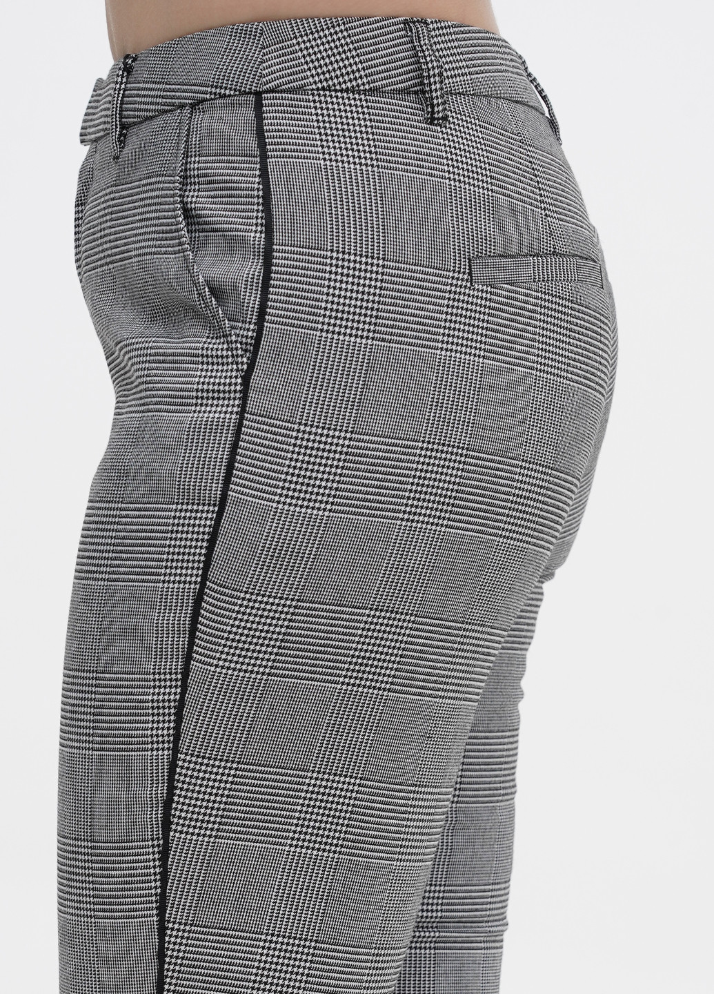 Серые кэжуал демисезонные зауженные, укороченные брюки S.Oliver