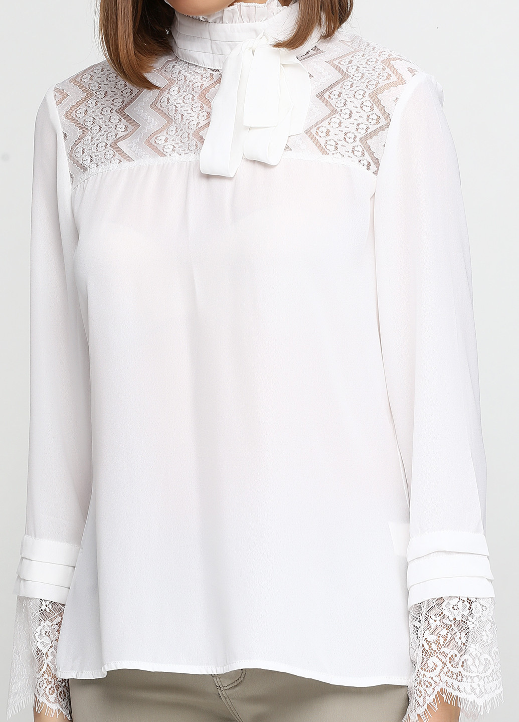 Белая демисезонная блуза Unika