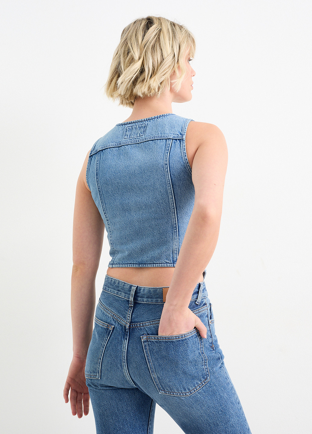 Жилет C&A (352190165)