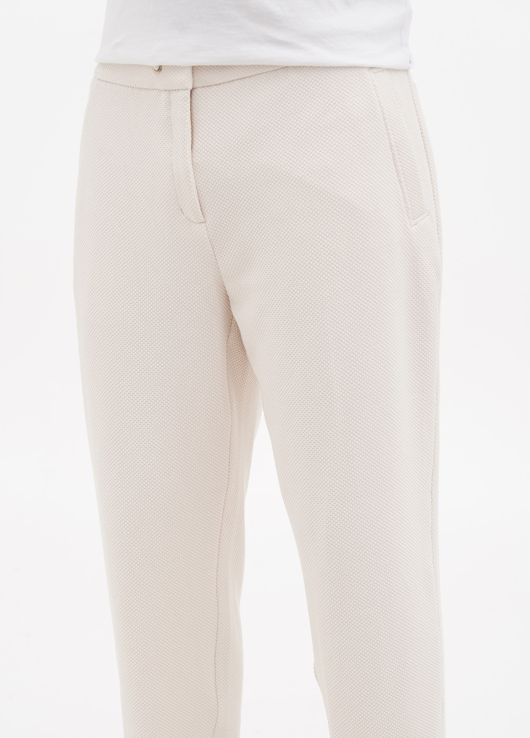 Светло-бежевые кэжуал демисезонные прямые брюки Comma