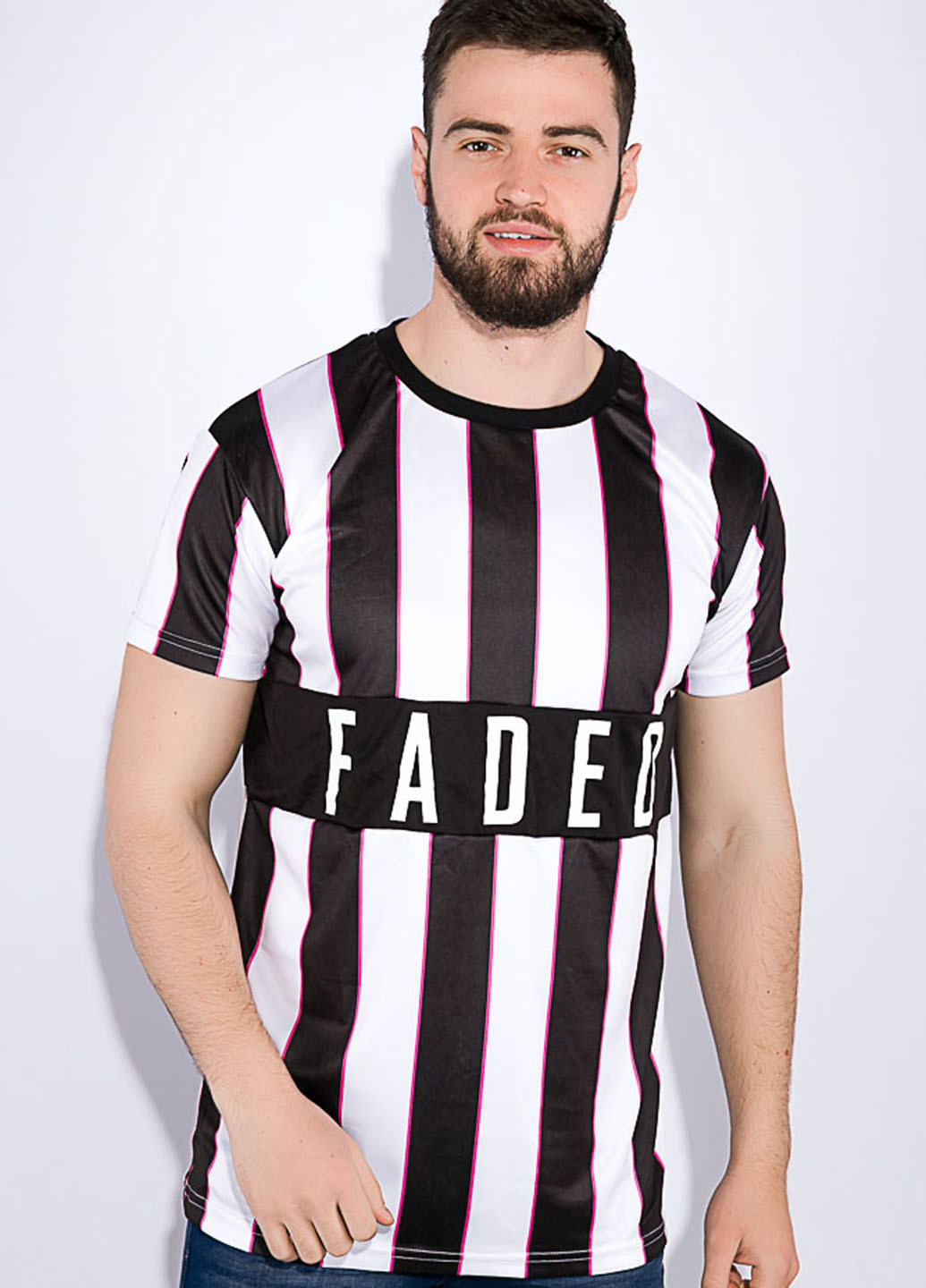 Чорно-біла футболка Time of Style