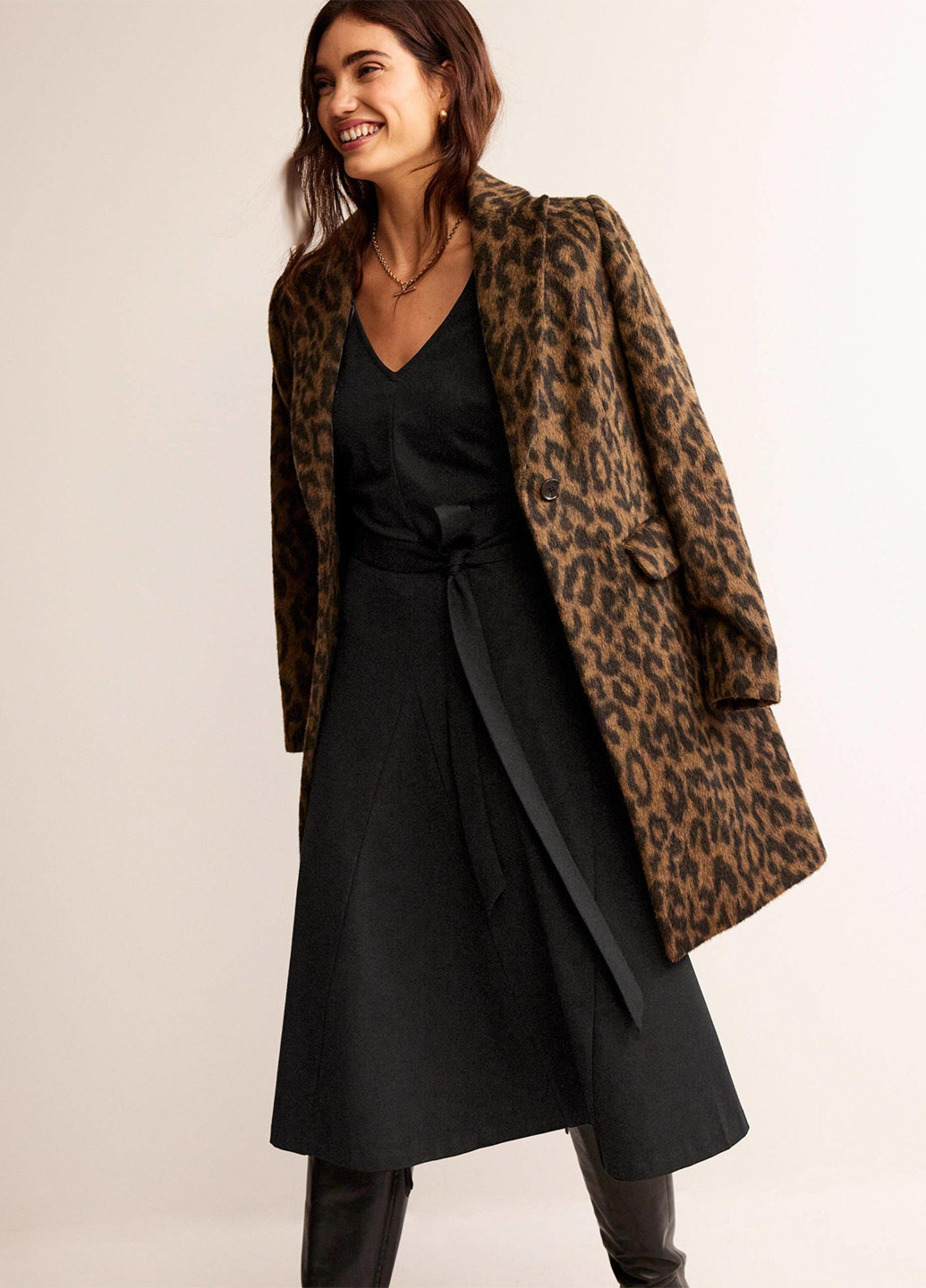 Черное кэжуал платье клеш Boden однотонное