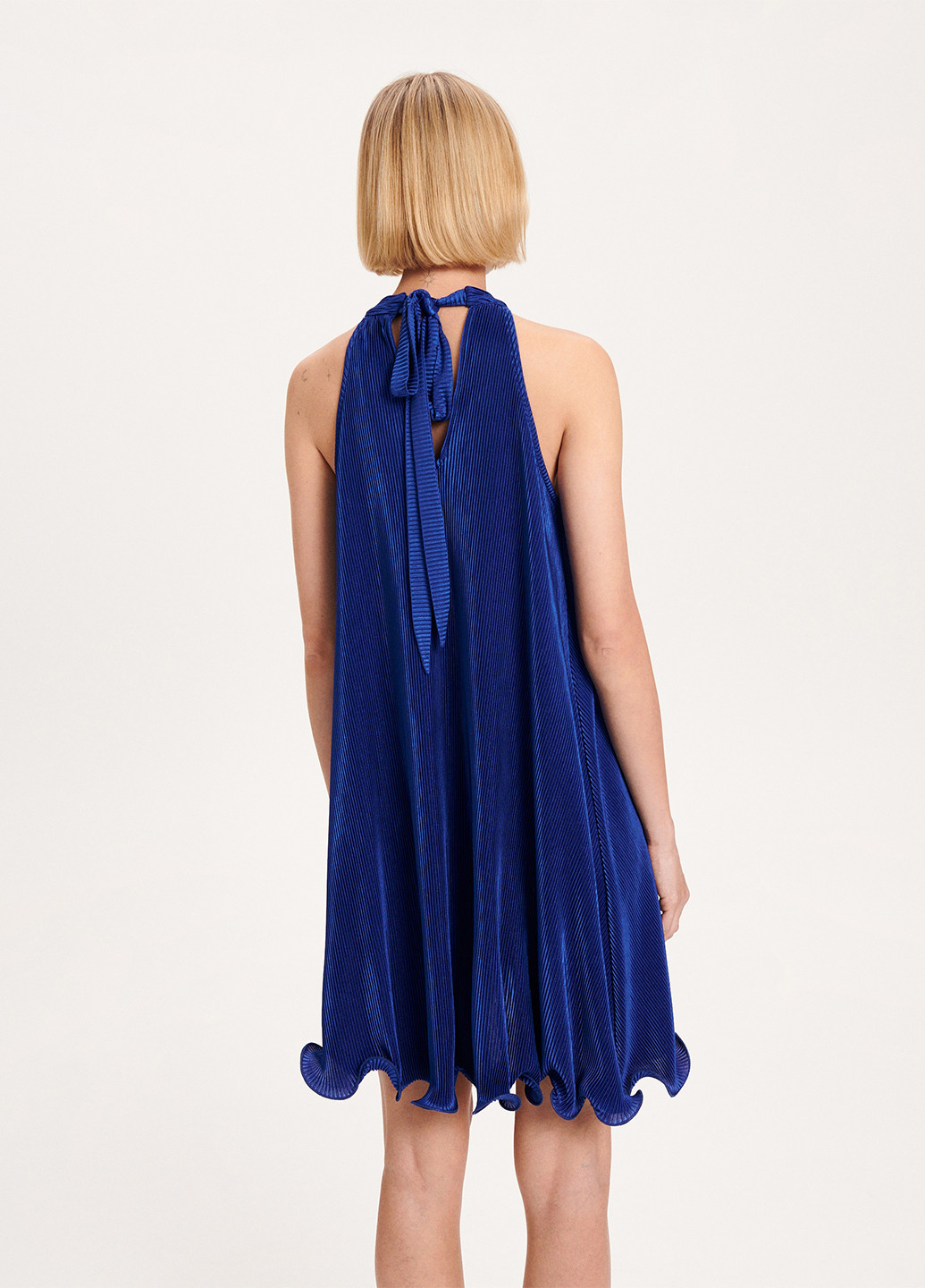 Синее кэжуал платье плиссированное Reserved однотонное