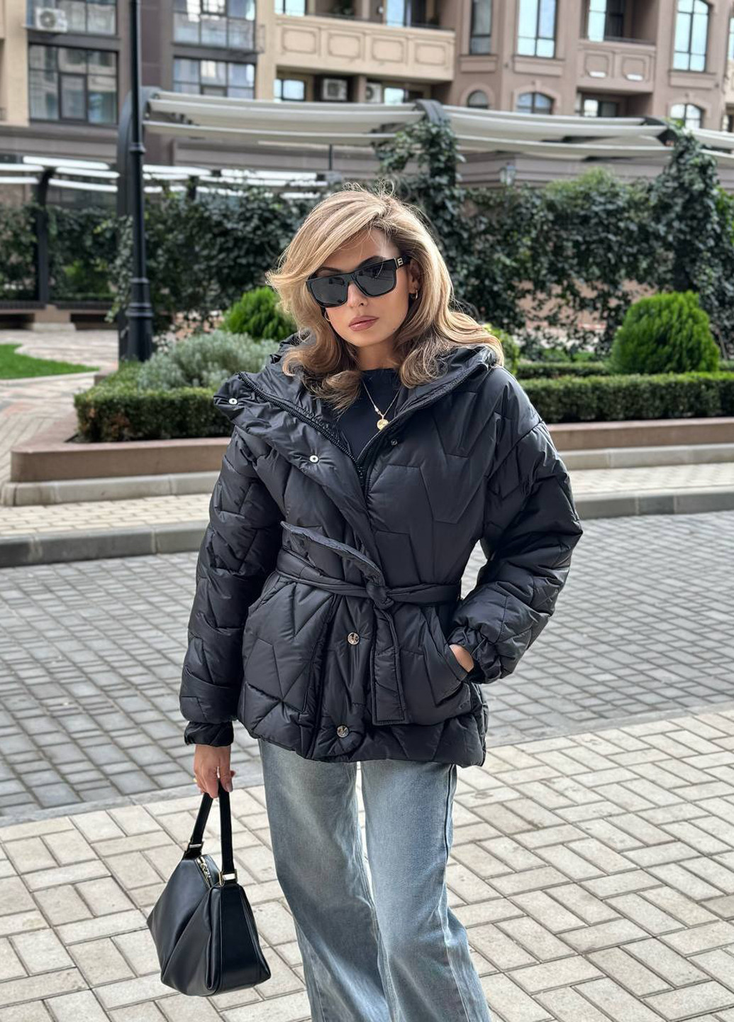 Чорна демісезонна куртка No Brand