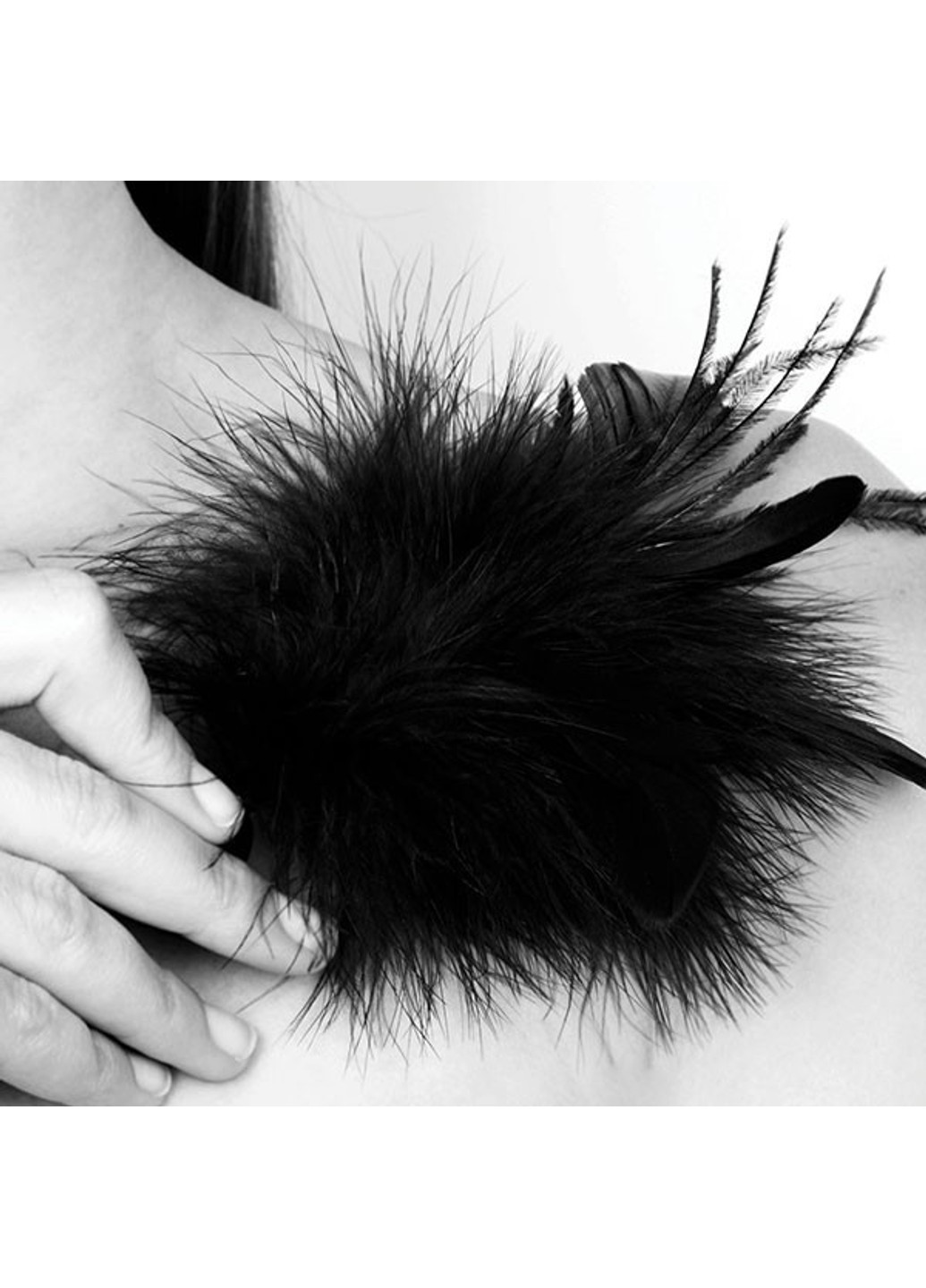 Щiточка з пір'я Pom Pom Bijoux Indiscrets (252639385)