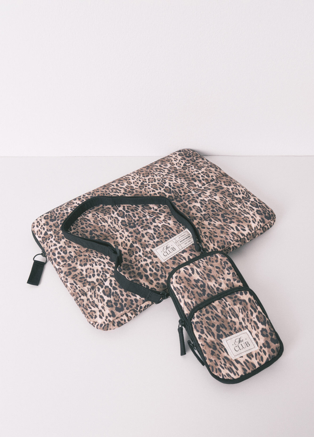 Чохол для телефону Women'secret (362590907)