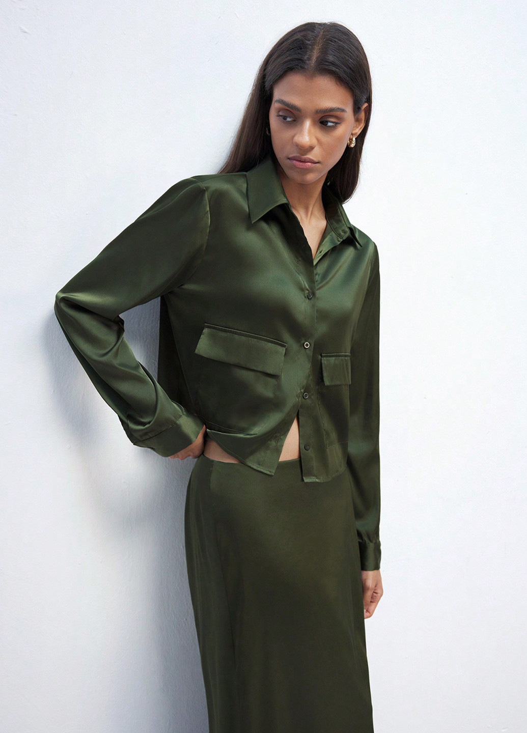 Темно-зелена блуза SHEIN