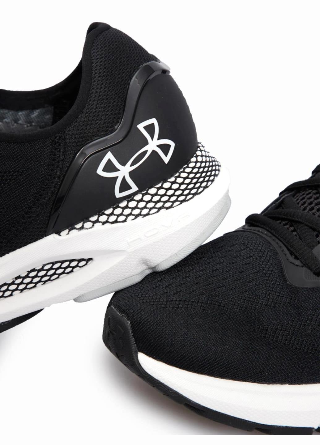 Чорні всесезонні кросівки 3026121-001 Under Armour HOVR Sonic 6