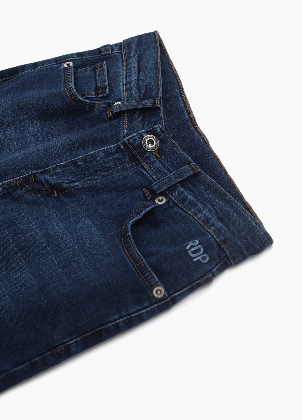 Темно-синие демисезонные зауженные джинсы Redpolo