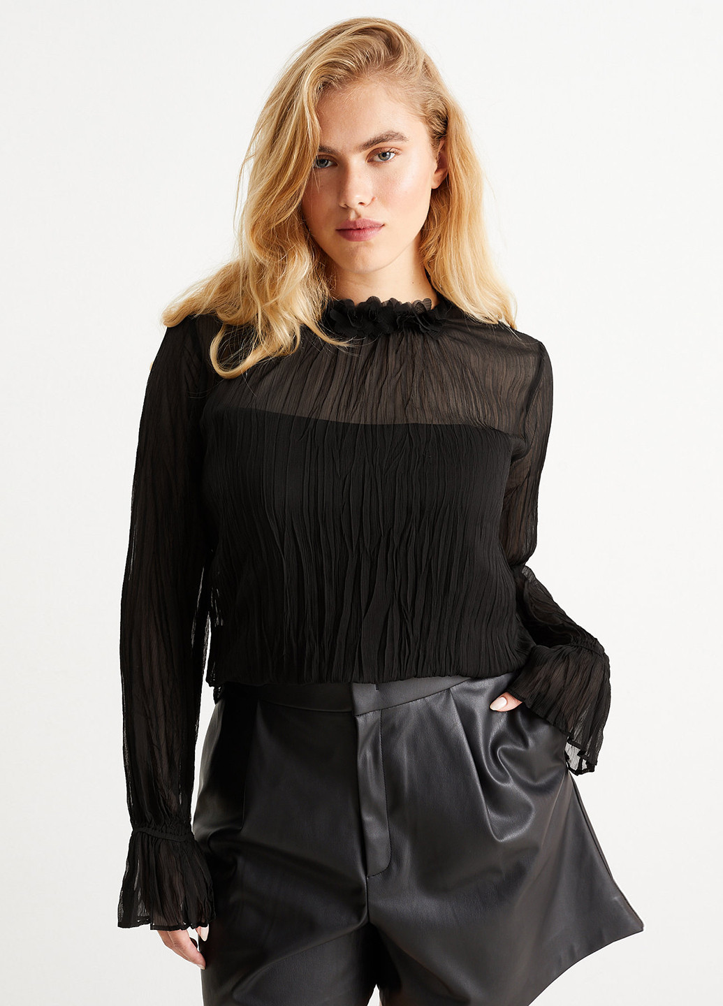 Чёрная блуза C&A