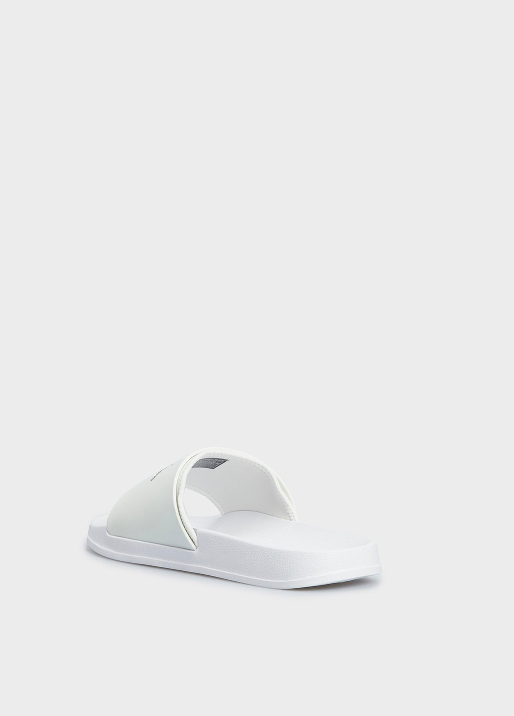 Белые кэжуал, пляжные шлепанцы Calvin Klein Jeans