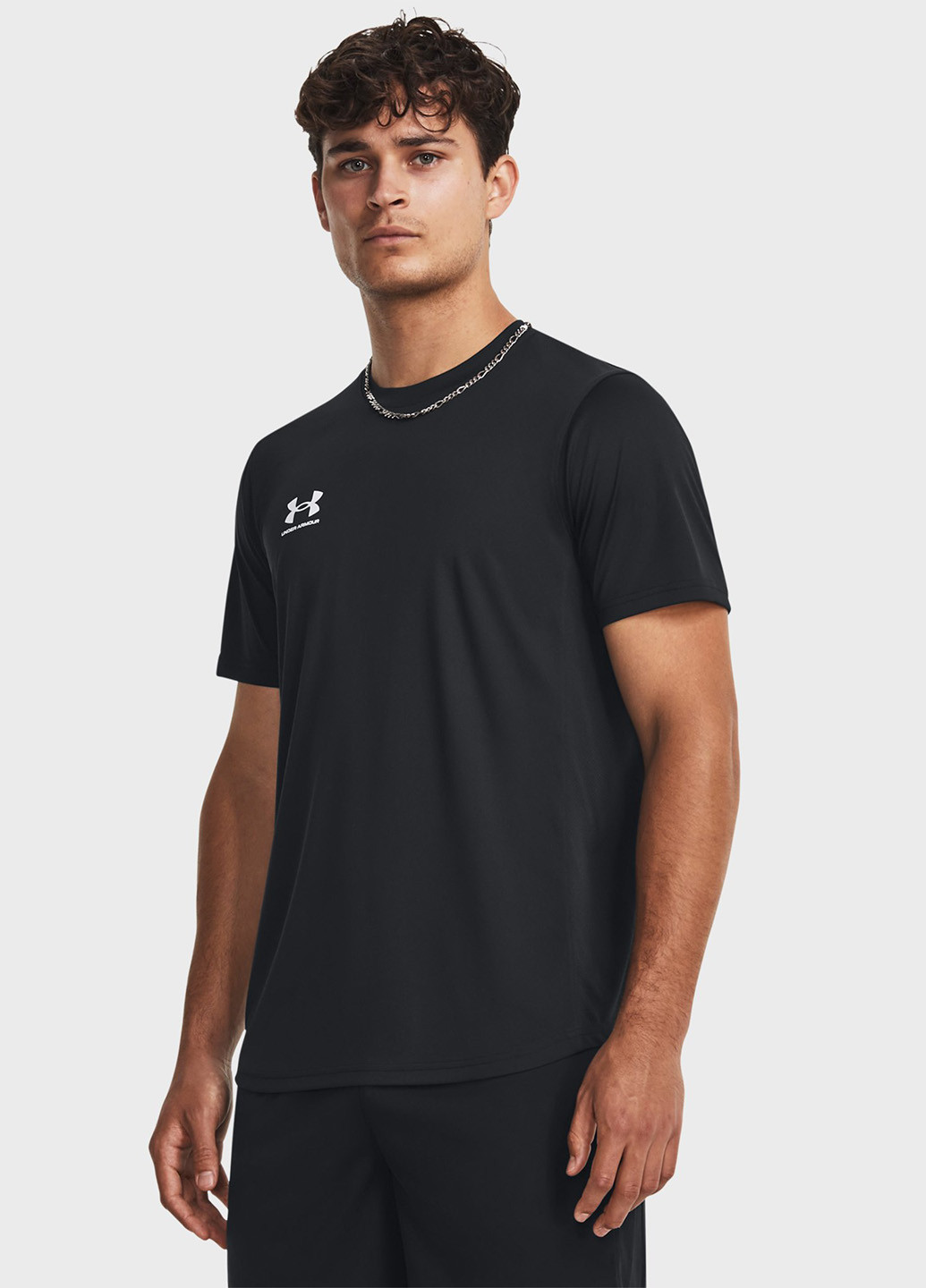 Черная футболка Under Armour