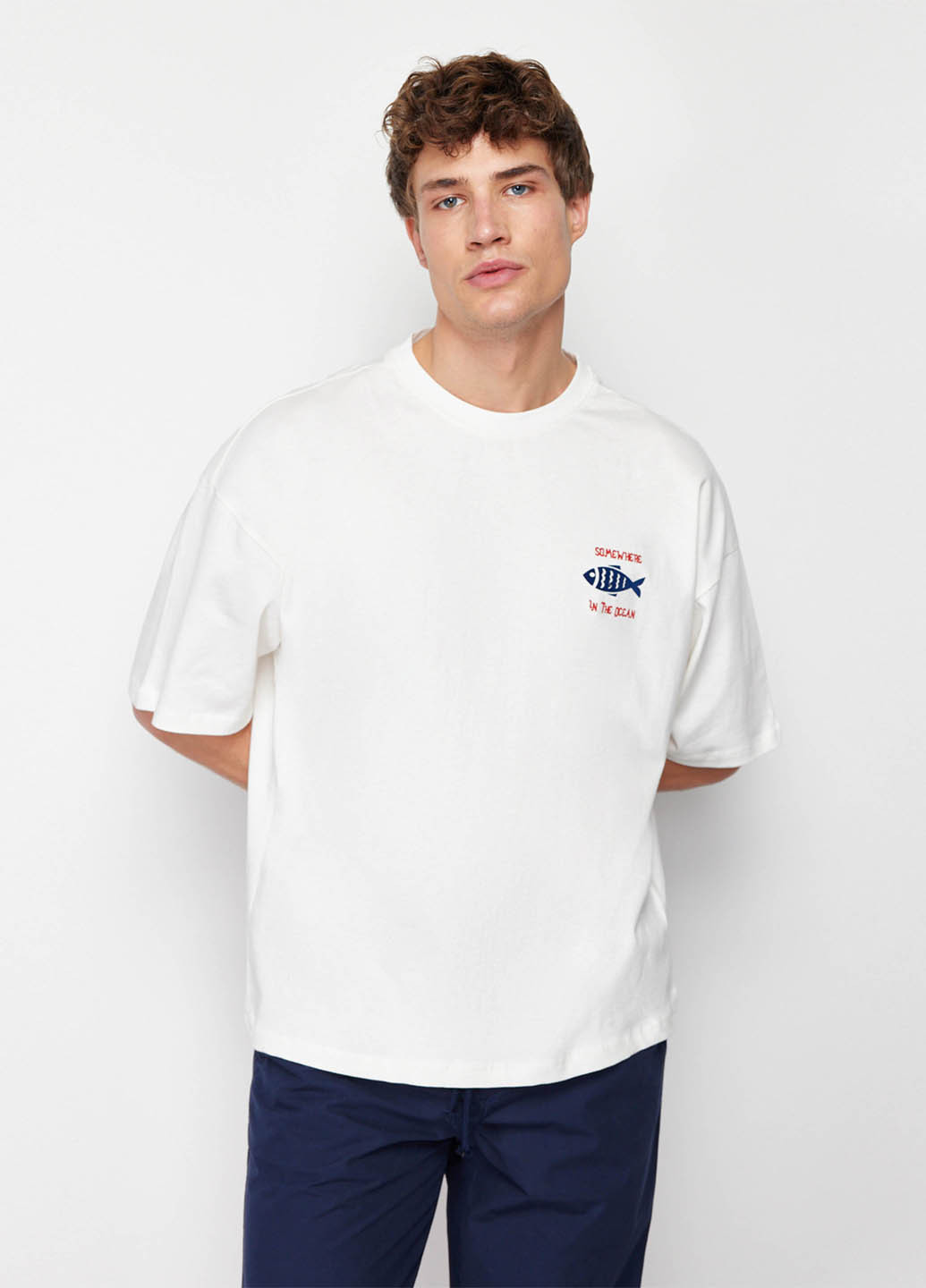 Белая футболка Trendyol