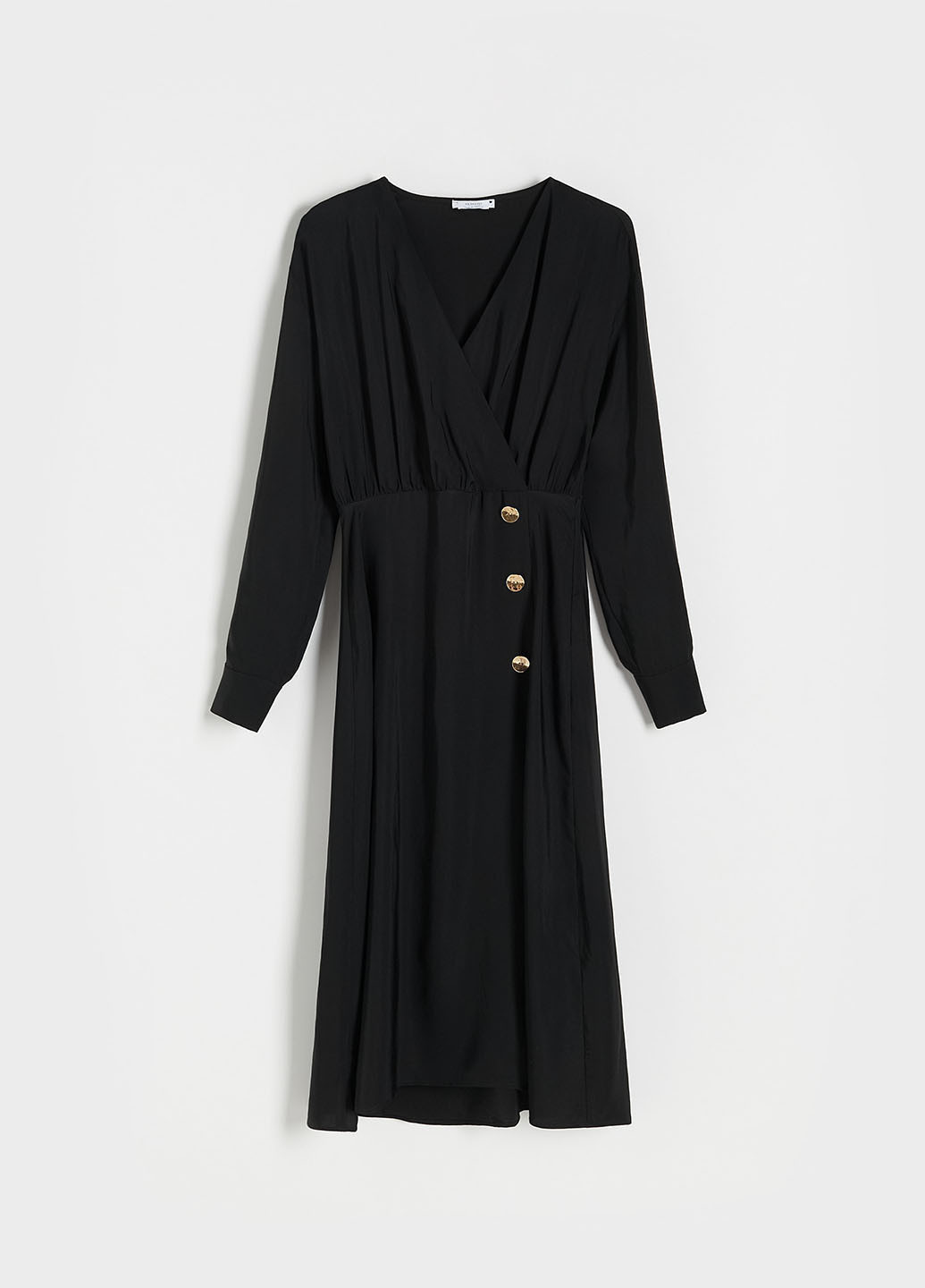 Черное кэжуал платье на запах Reserved однотонное