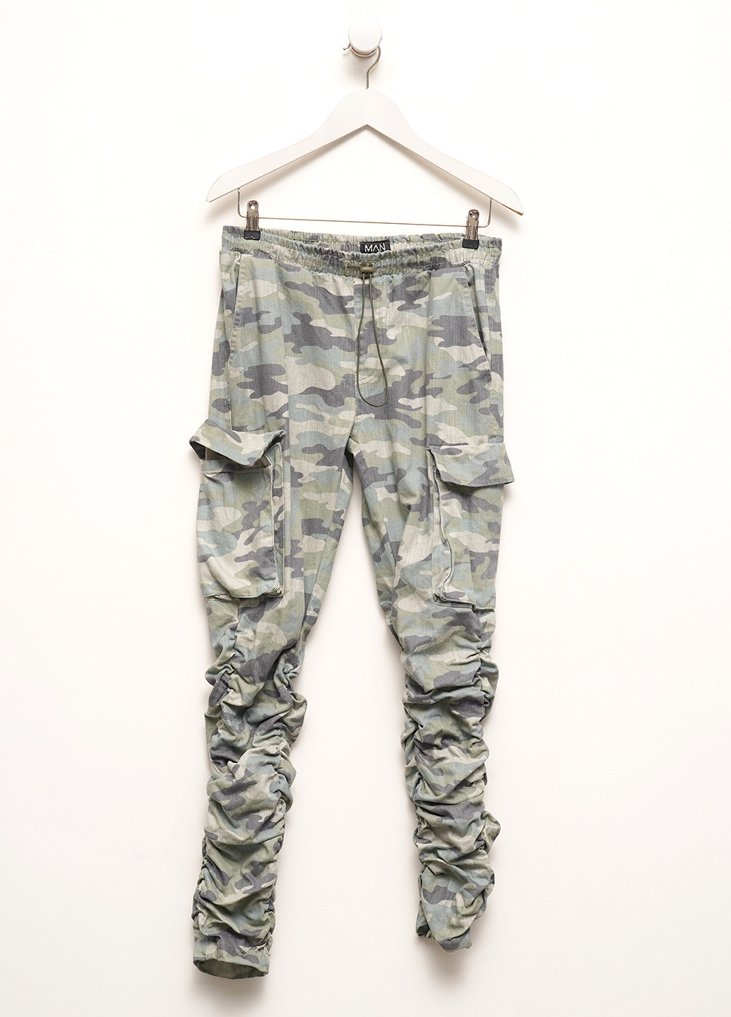 Хаки демисезонные карго джинсы Boohoo