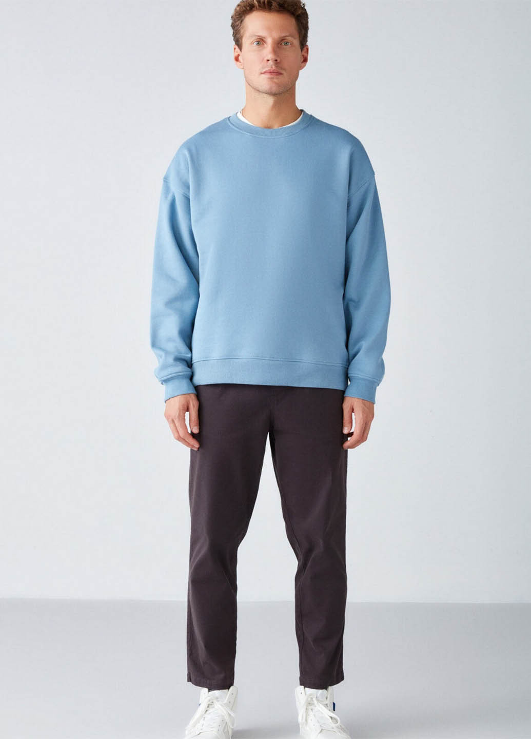 Блакитний світшот Grimelange однотонний без декору (328720263)