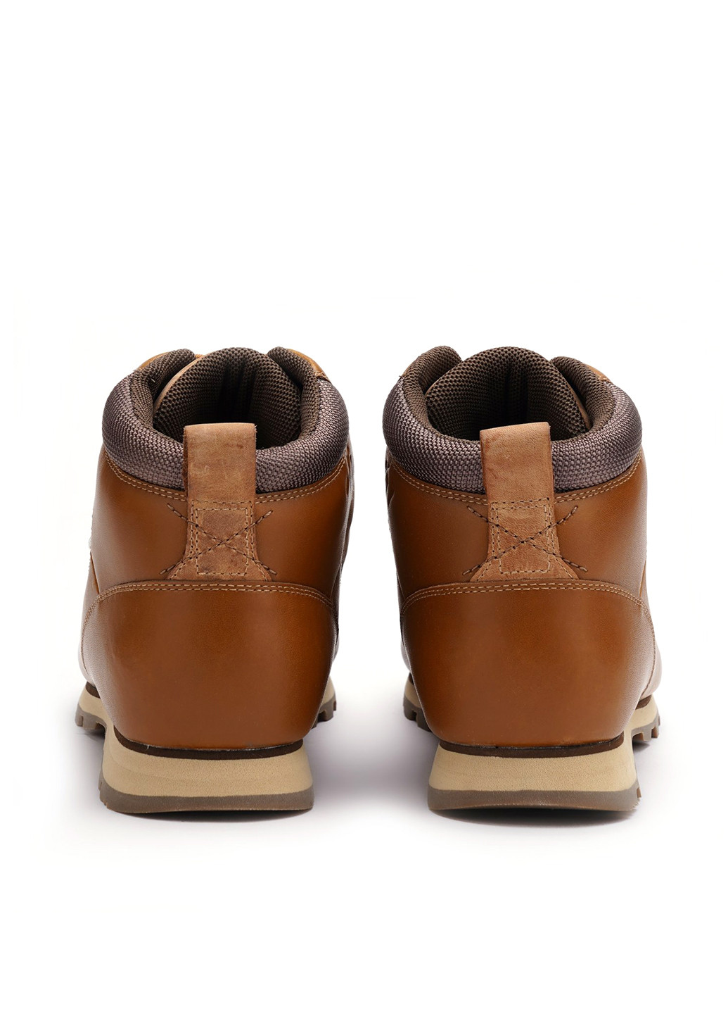 Зимние ботинки Helly Hansen с аппликацией, с тиснением из натурального нубука